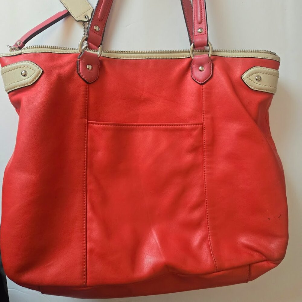 Coach Daisy Spectator Leather Tote F23922 SV/Vermillion - Picture 2 of 9